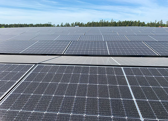 Örebro-Sweden-roof-solar-1-540x390.jpg Örebro-Sweden-roof-solar-1-540x390.jpg