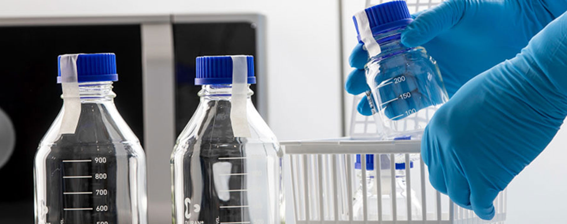 Autoclave_bottle1920x760.jpg Autoclave_bottle1920x760.jpg