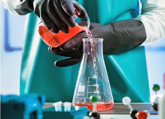 Choose the right glove material for chemical protection.png Choose the right glove material for chemical protection.png