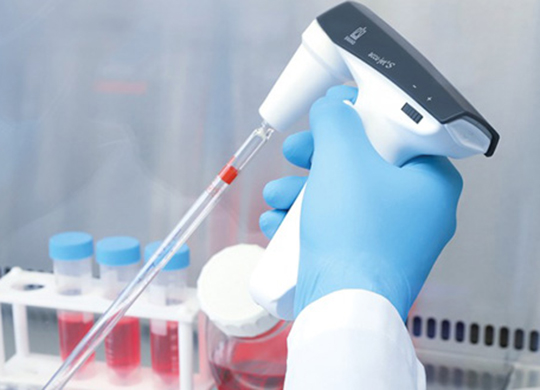 handling-liquids-cell-culture-540x390.jpg handling-liquids-cell-culture-540x390.jpg